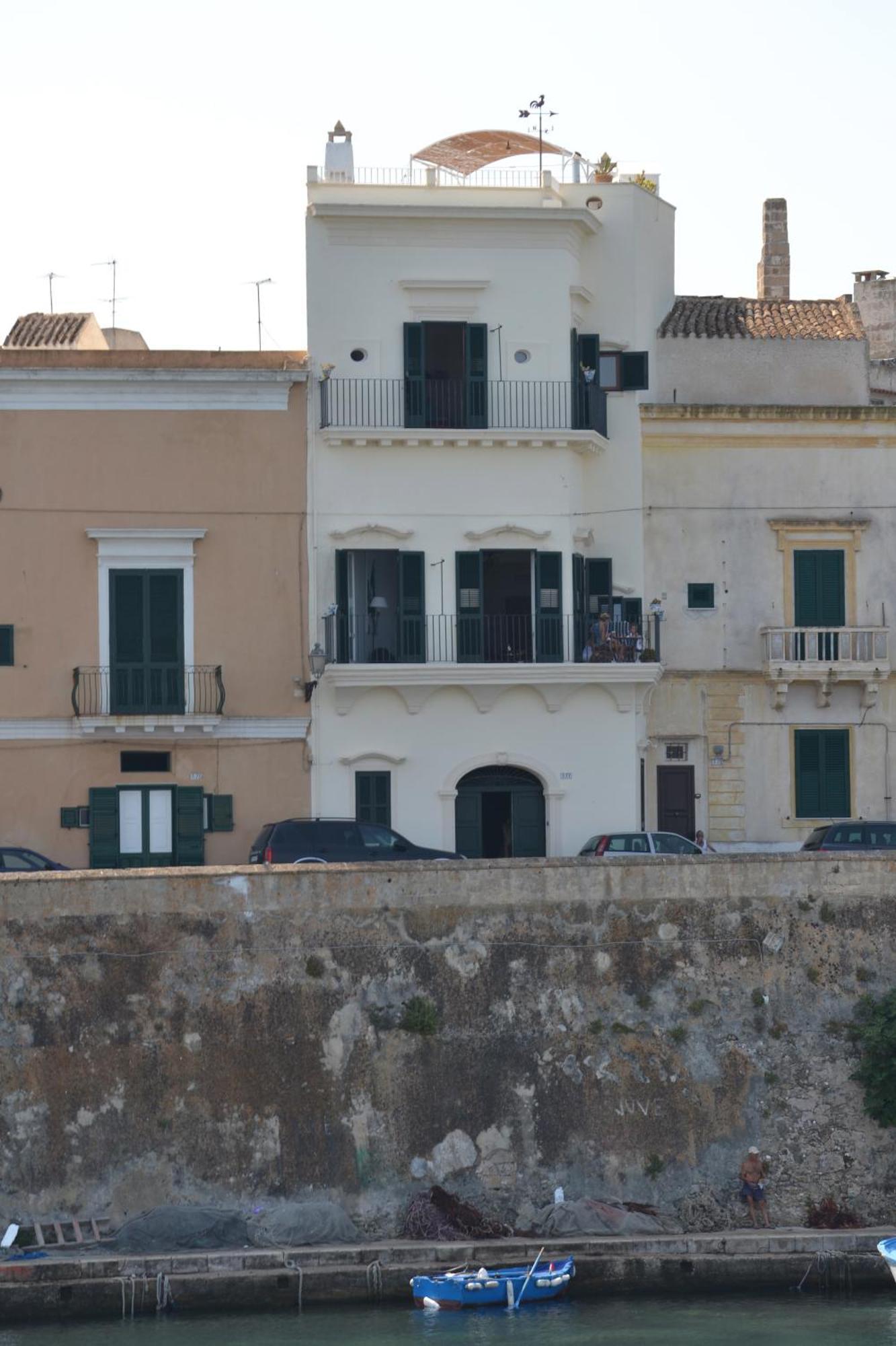 4 Balconi House-San Gregorio Palazzo Unico Vista Mare Villa Gallipoli Exterior photo